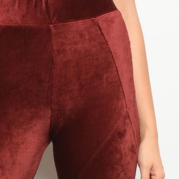 Awesome Burgundy Velvet Leggings - Picture 2 of 2
